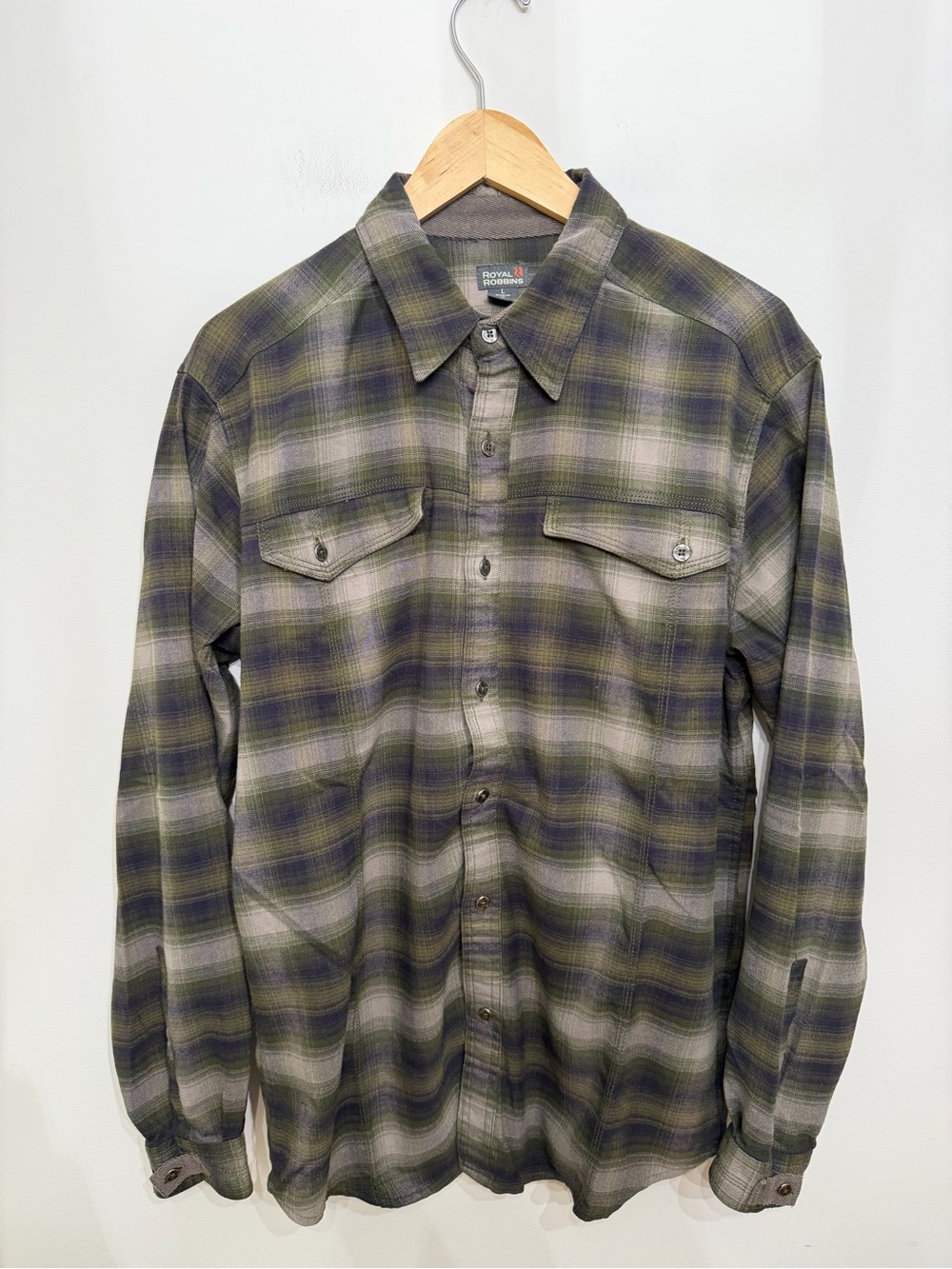 Royal Robbins Flannel Button Up Shirt Blue Green Plaid Granola Med Weight Mens L